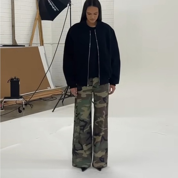 NWT EB Denim Lombardi Cotton Bomber Oversized Jacket Revolve size medium - Picture 3 of 8